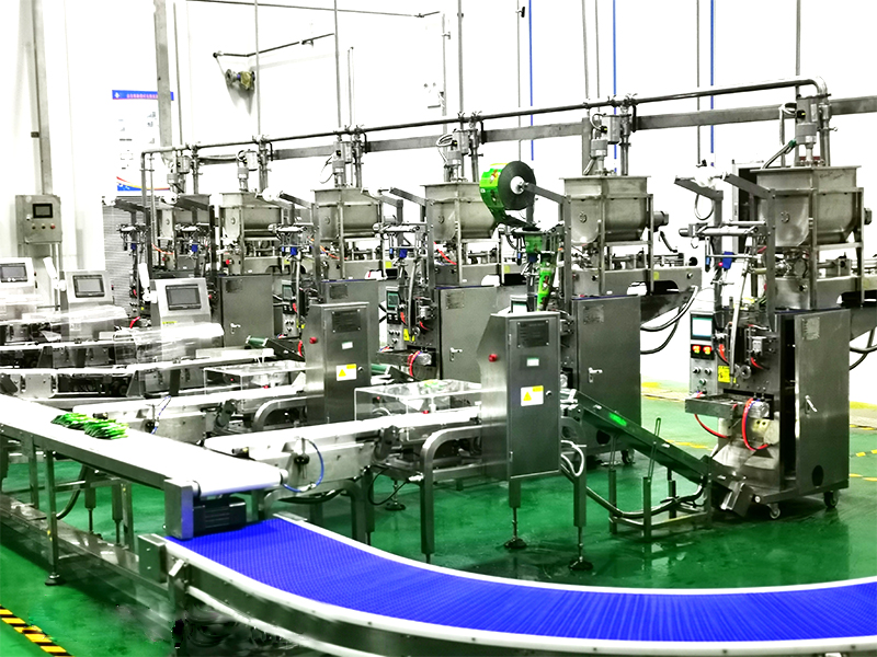 小型辣椒油包裝機-立式油料包裝機械源頭企業(yè)生產(chǎn)案例